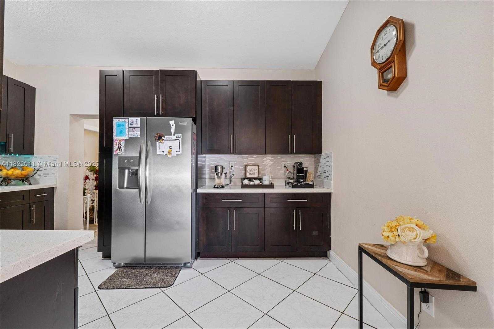 Small Image of 230 WEST 47TH ST, Hialeah Number 21