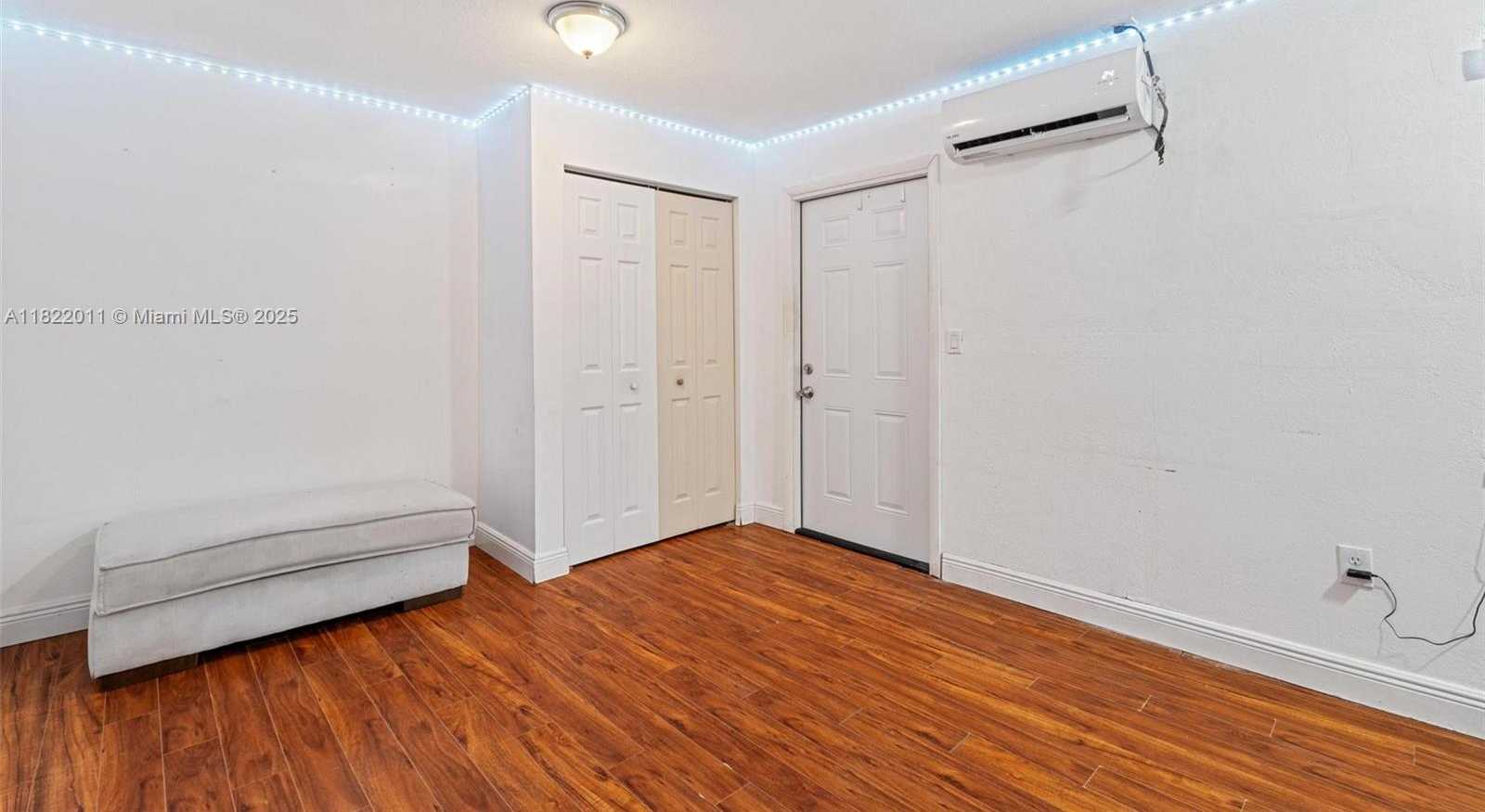 Small Image of 230 WEST 47TH ST, Hialeah Number 26