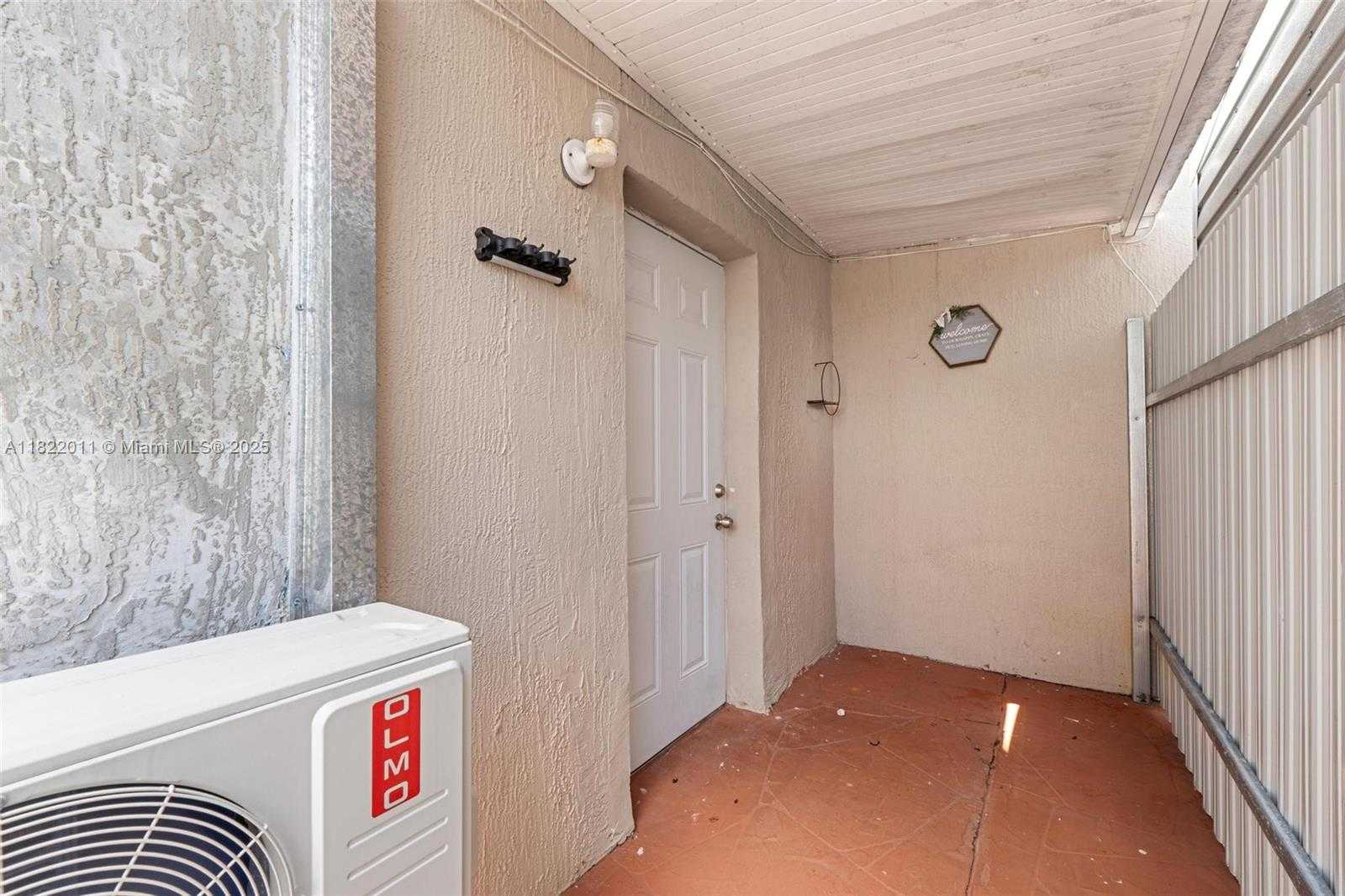 Small Image of 230 WEST 47TH ST, Hialeah Number 28