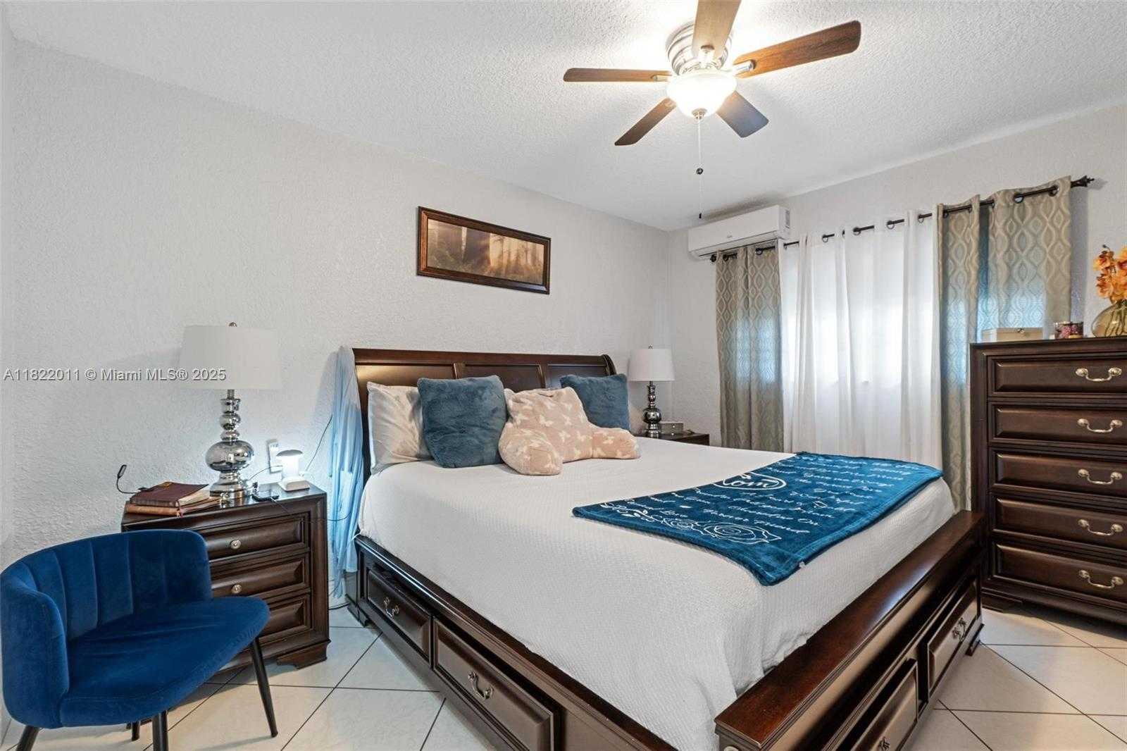 Small Image of 230 WEST 47TH ST, Hialeah Number 43