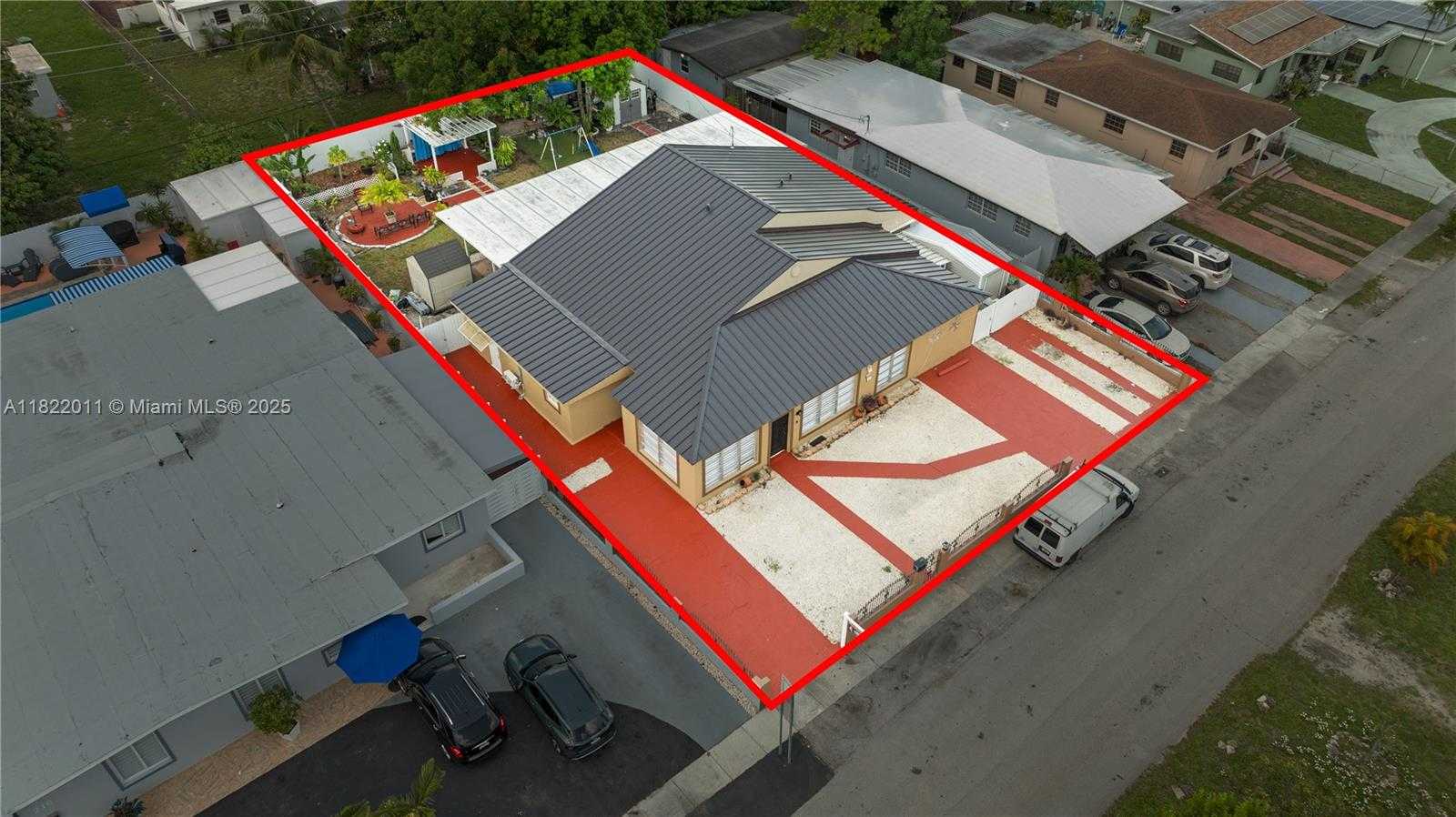 Small Image of 230 WEST 47TH ST, Hialeah Number 7