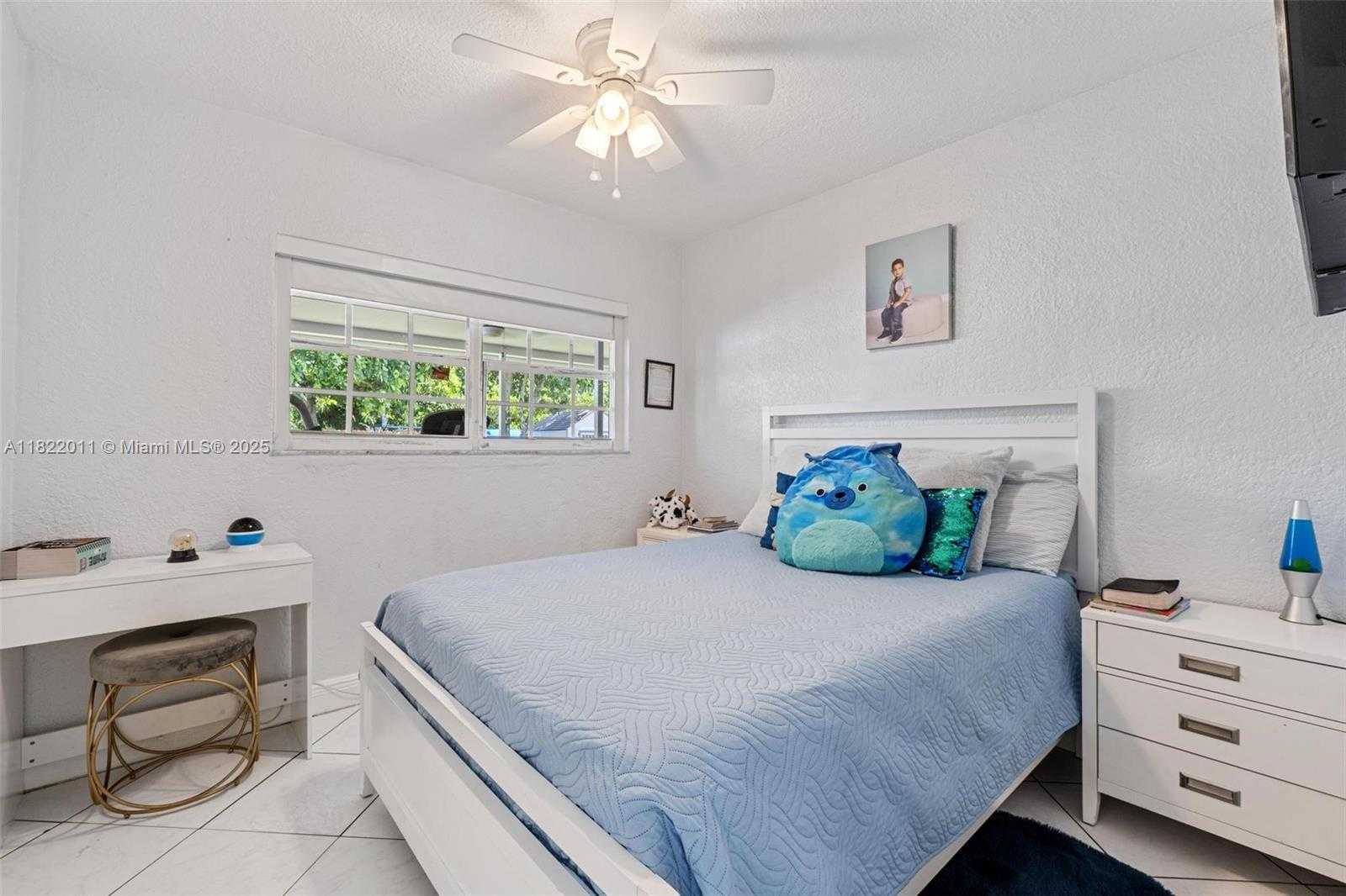 Small Image of 230 WEST 47TH ST, Hialeah Number 77