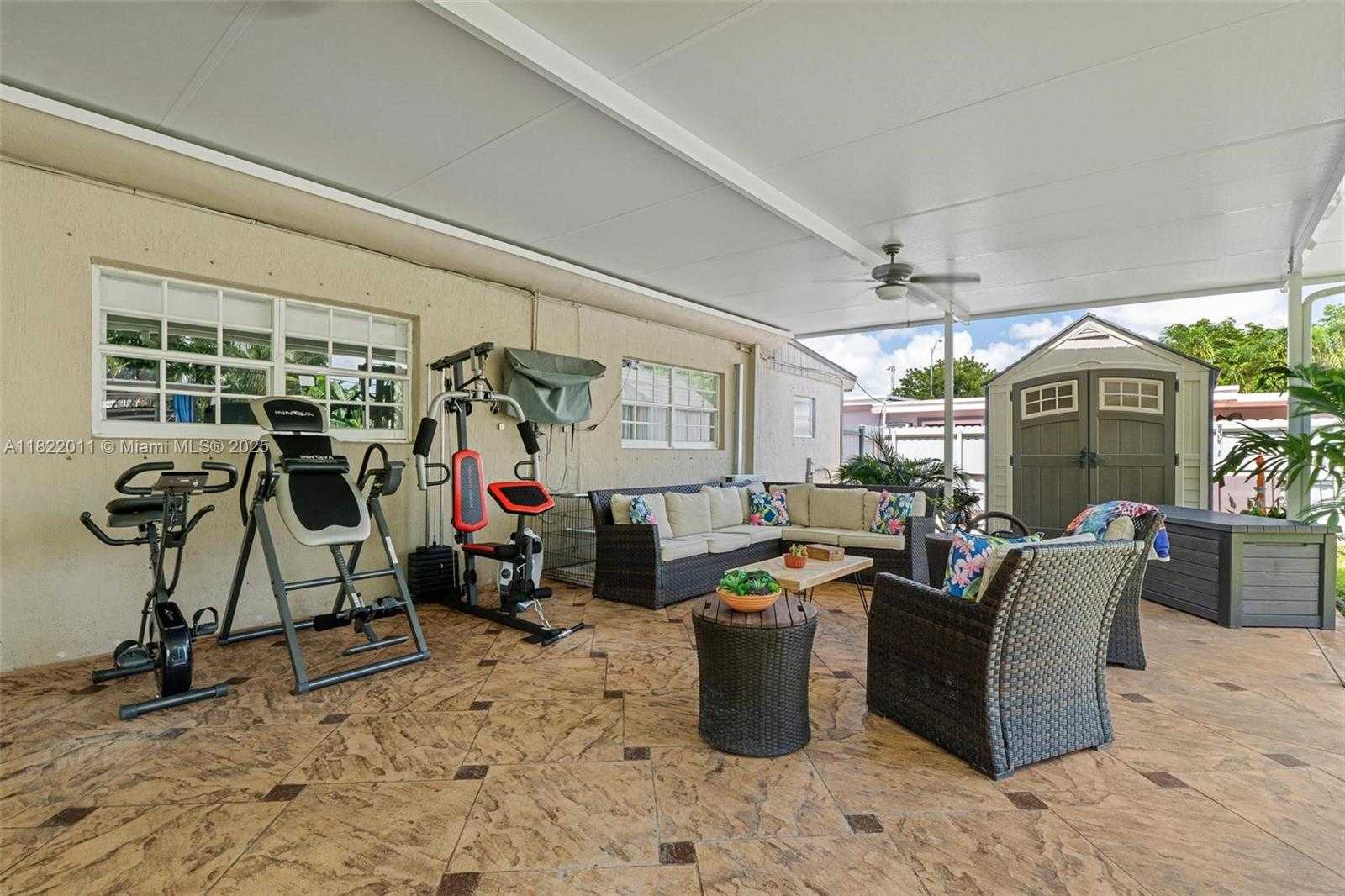 Small Image of 230 WEST 47TH ST, Hialeah Number 80