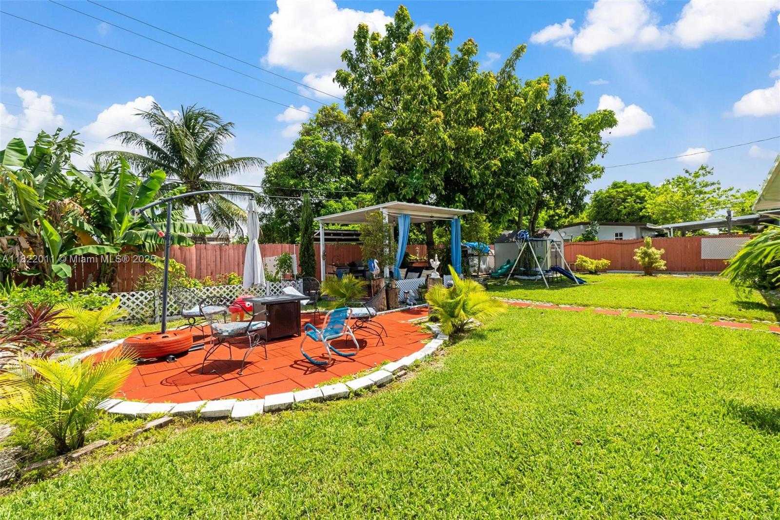 Small Image of 230 WEST 47TH ST, Hialeah Number 87