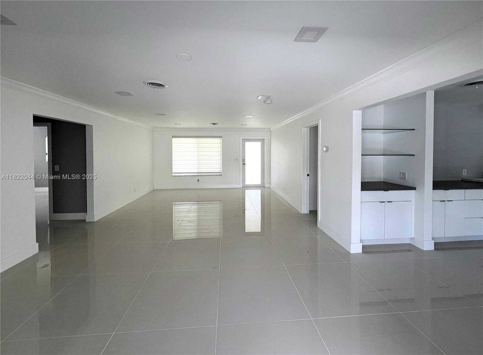 Small Image of 1321 GARFIELD ST, Hollywood Number 10