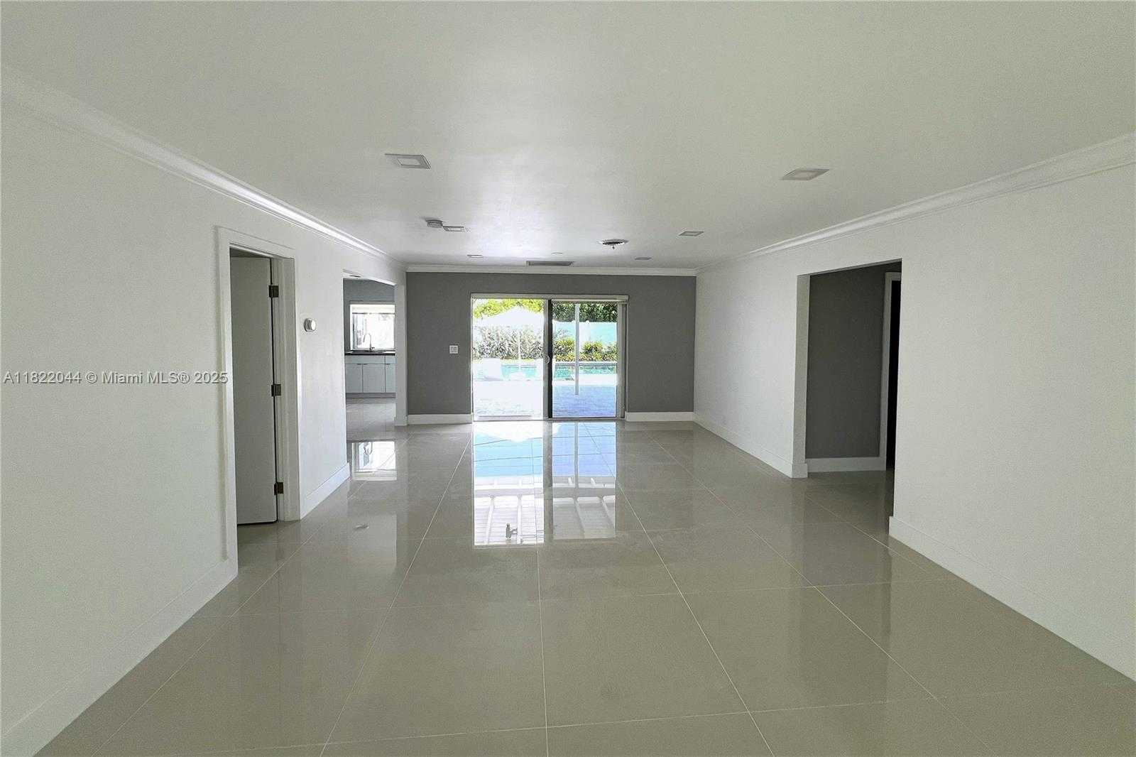 Small Image of 1321 GARFIELD ST, Hollywood Number 32