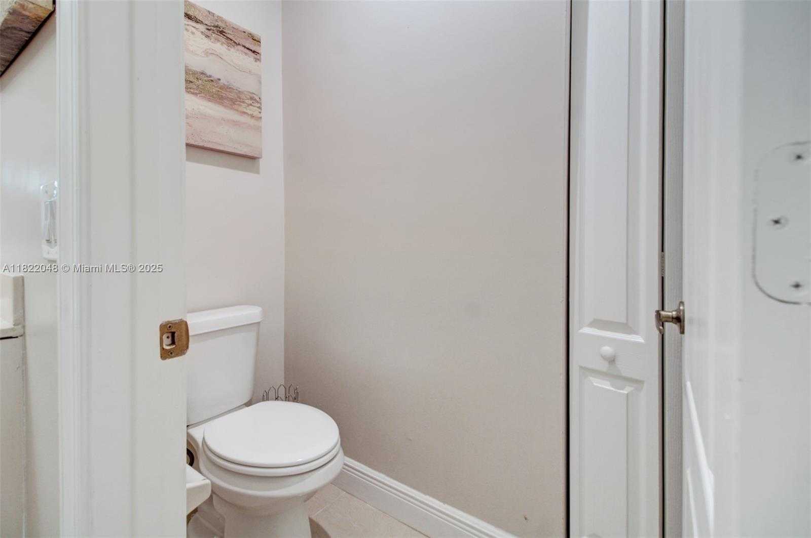 Small Image of 2131 NORTH EAST 37TH RD, Homestead Number 11
