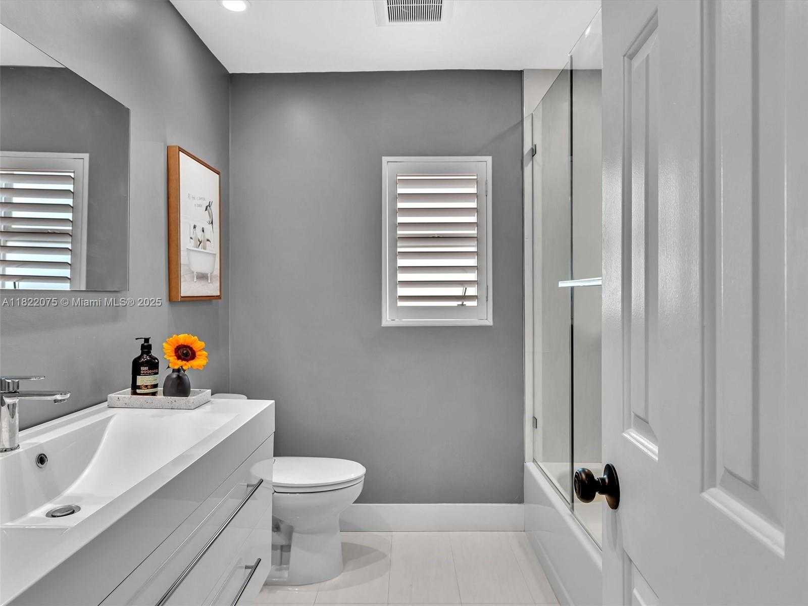 Small Image of 3920 NORTH WEST 20TH ST, Coconut Creek Number 27