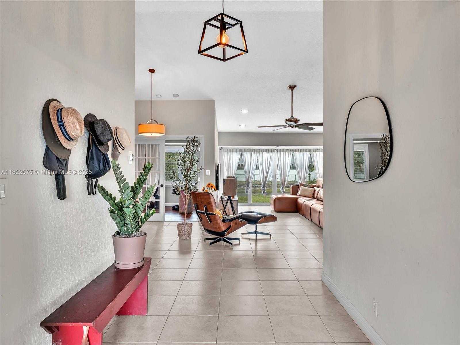 Small Image of 3920 NORTH WEST 20TH ST, Coconut Creek Number 3