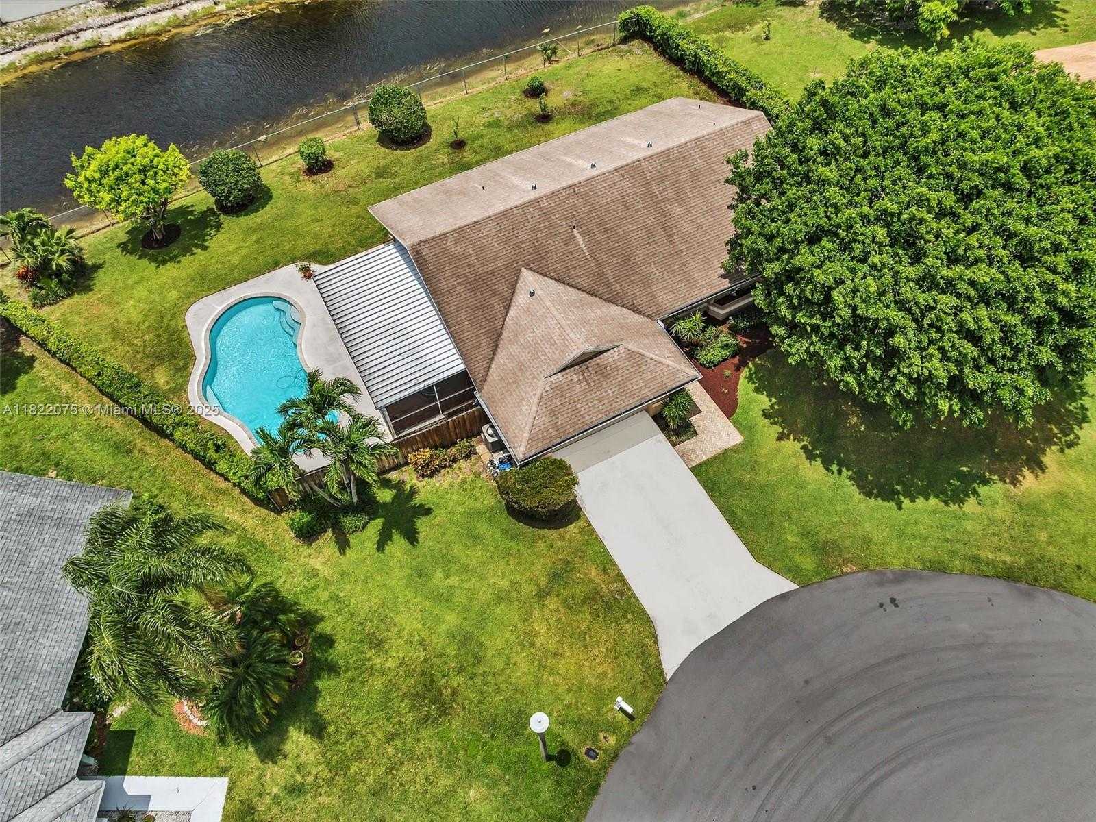 Small Image of 3920 NORTH WEST 20TH ST, Coconut Creek Number 43