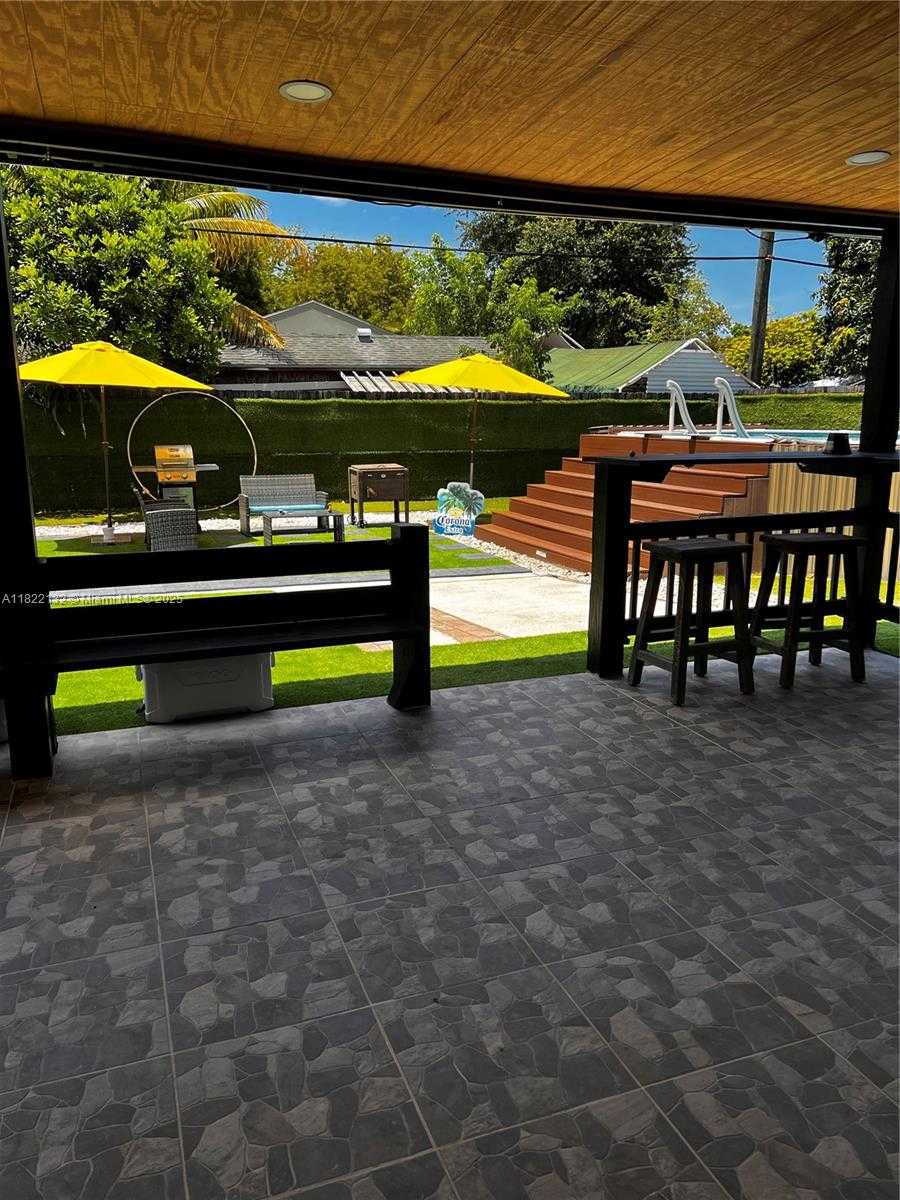 Small Image of 7151 PERSHING ST, Hollywood Number 30