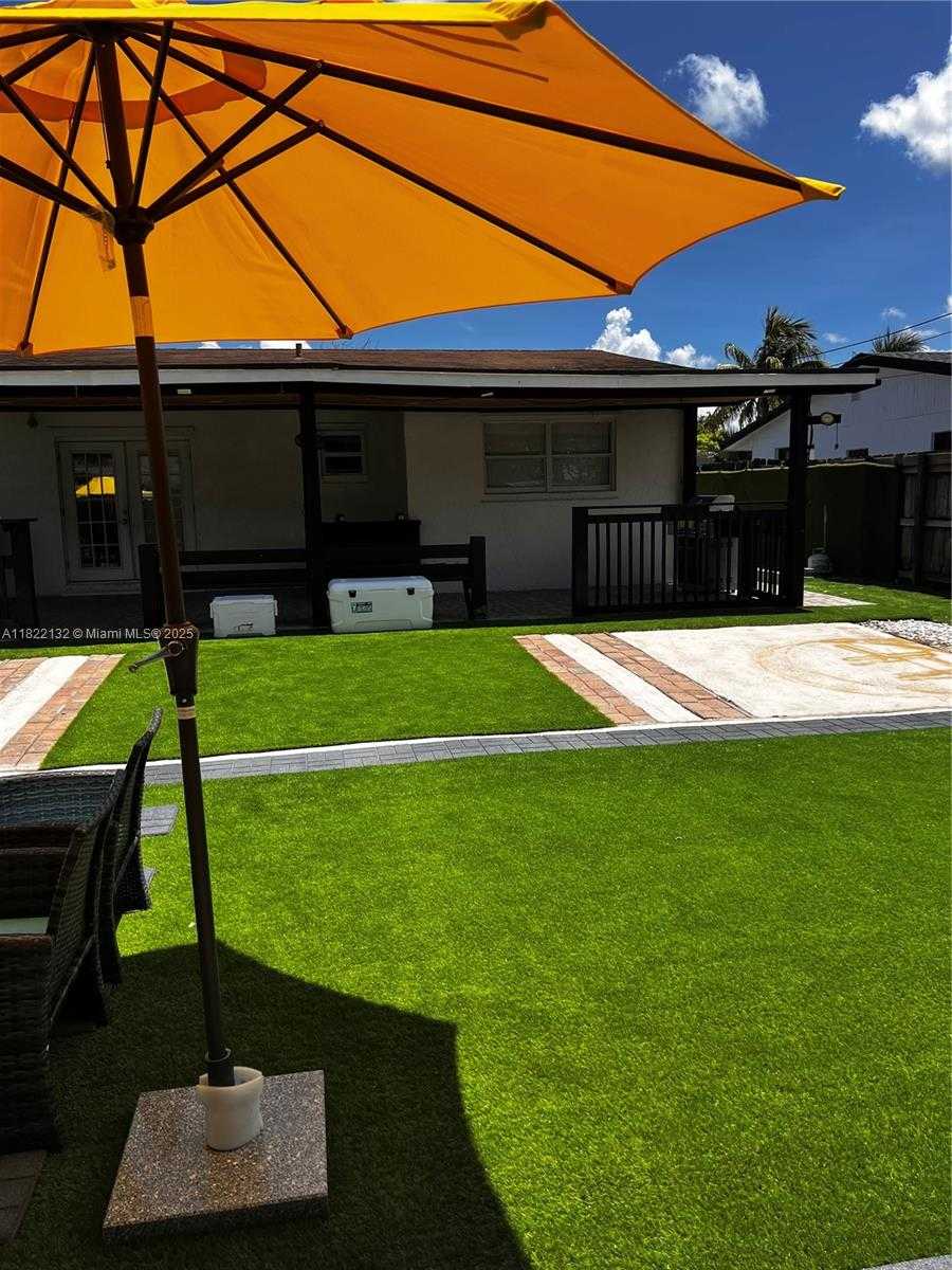 Small Image of 7151 PERSHING ST, Hollywood Number 39