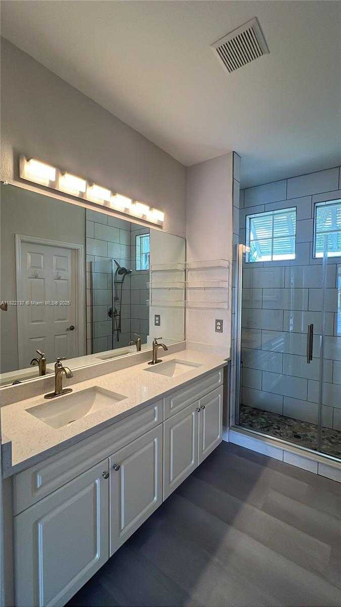Small Image of 24004 VINCENT AVE, Punta Gorda Number 17