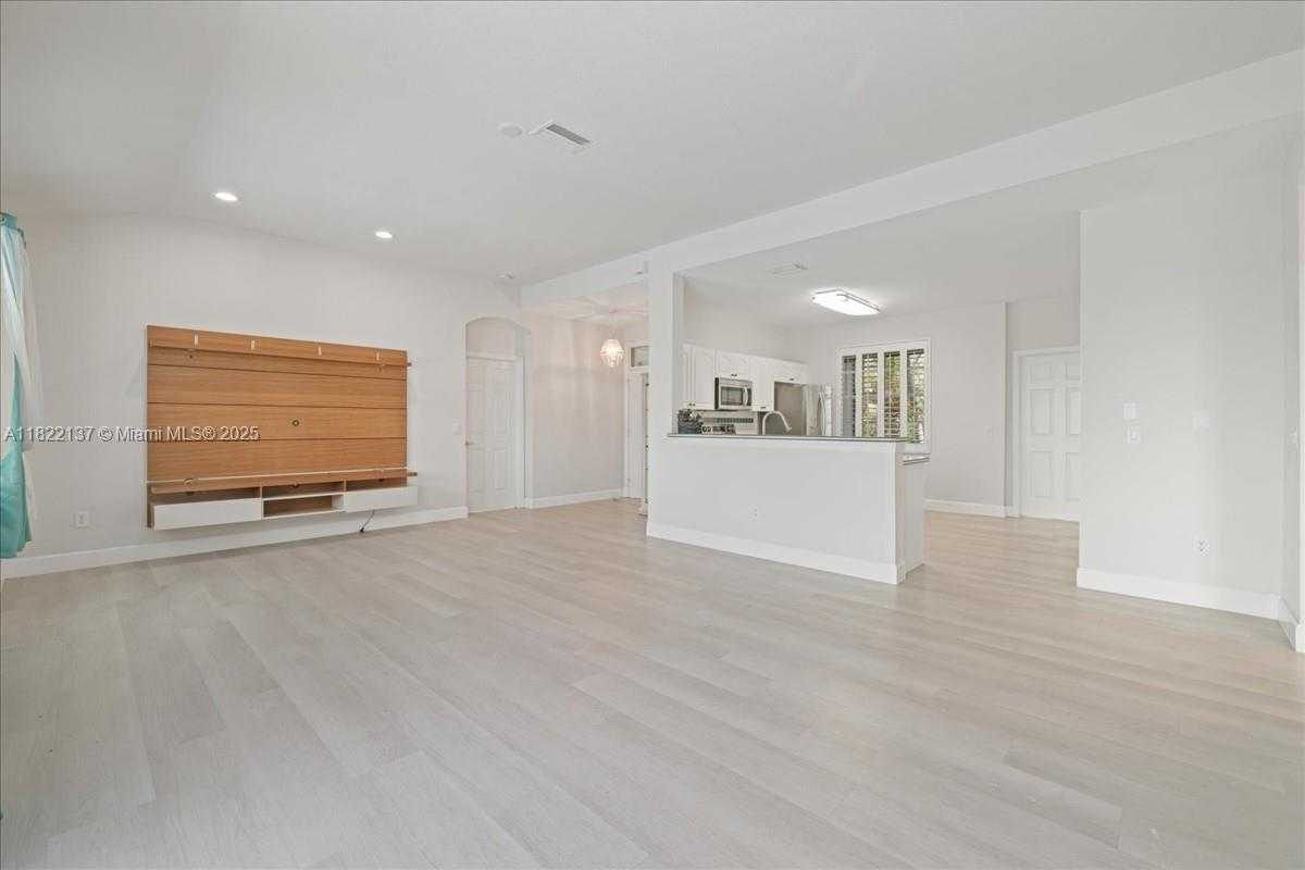 Small Image of 24004 VINCENT AVE, Punta Gorda Number 9
