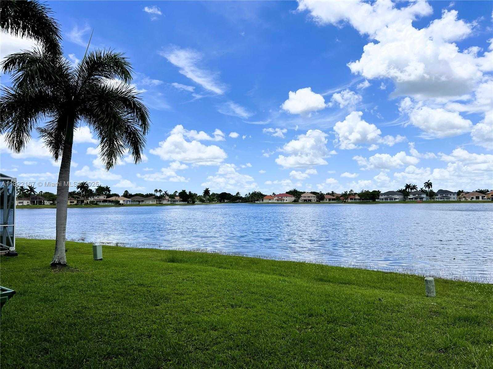Small Image of 1605 SALERNO CIR, Weston Number 8