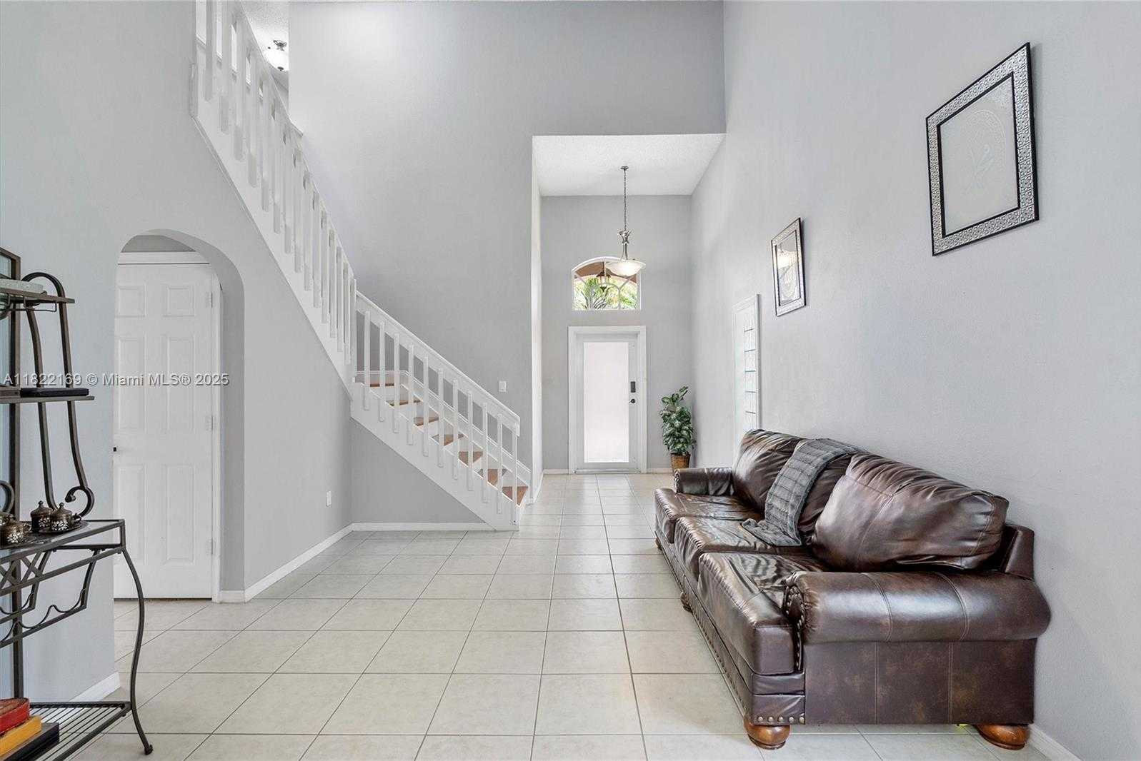 Small Image of 19257 NORTH WEST 14TH ST, Pembroke Pines Number 13