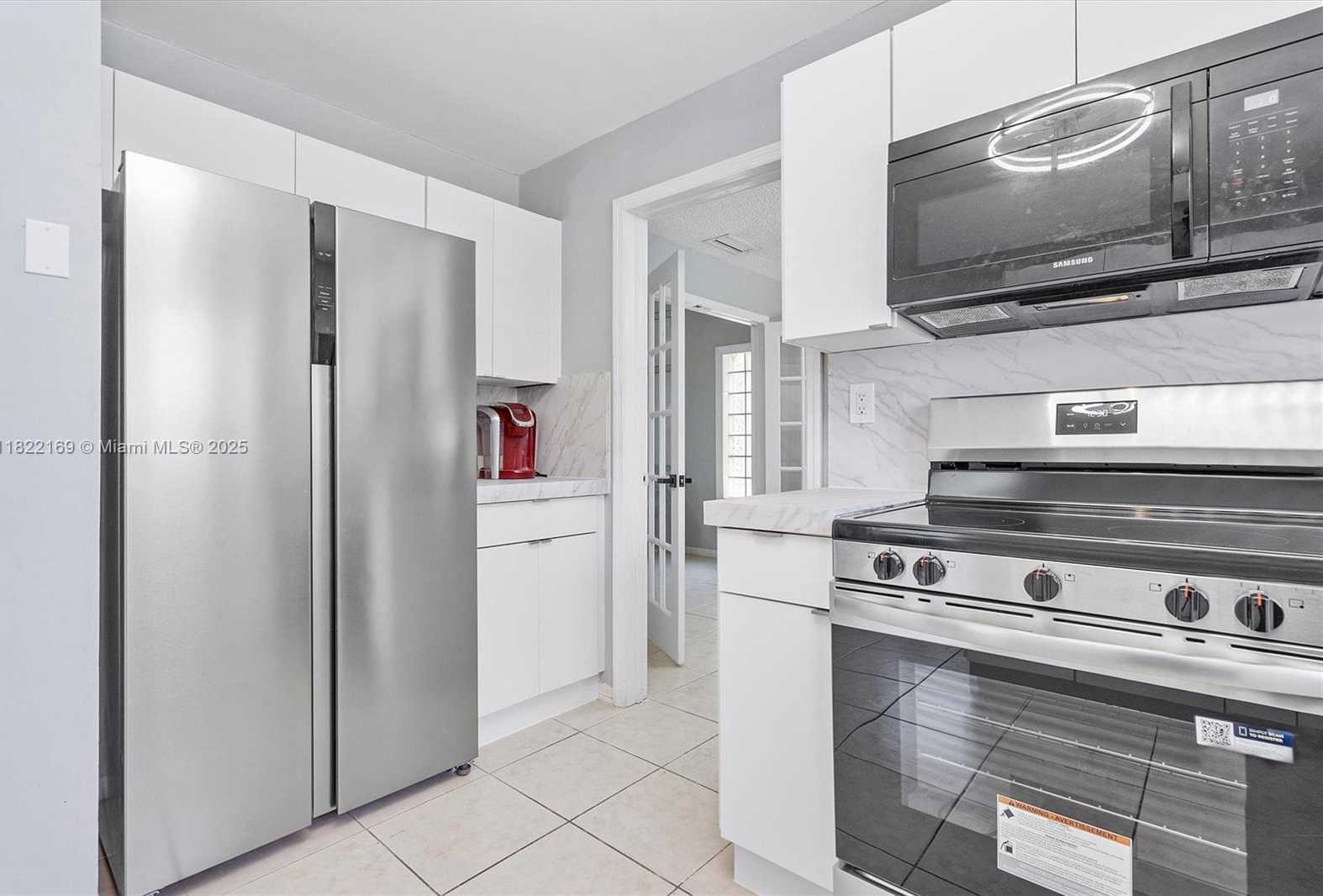 Small Image of 19257 NORTH WEST 14TH ST, Pembroke Pines Number 20