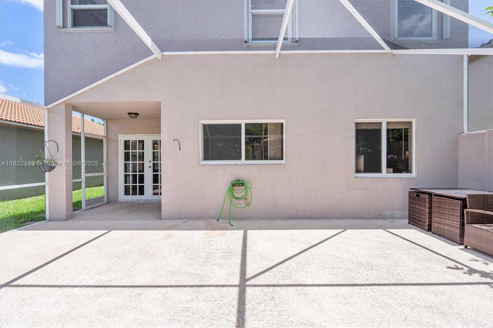 Small Image of 19257 NORTH WEST 14TH ST, Pembroke Pines Number 48