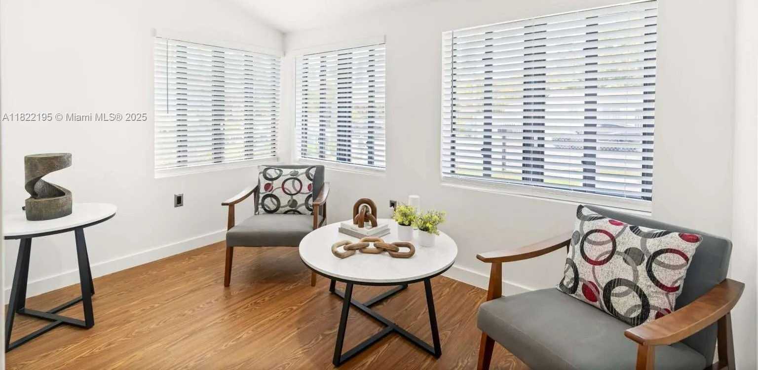 Small Image of 1121 NORTH WEST 57TH ST, Miami Number 12