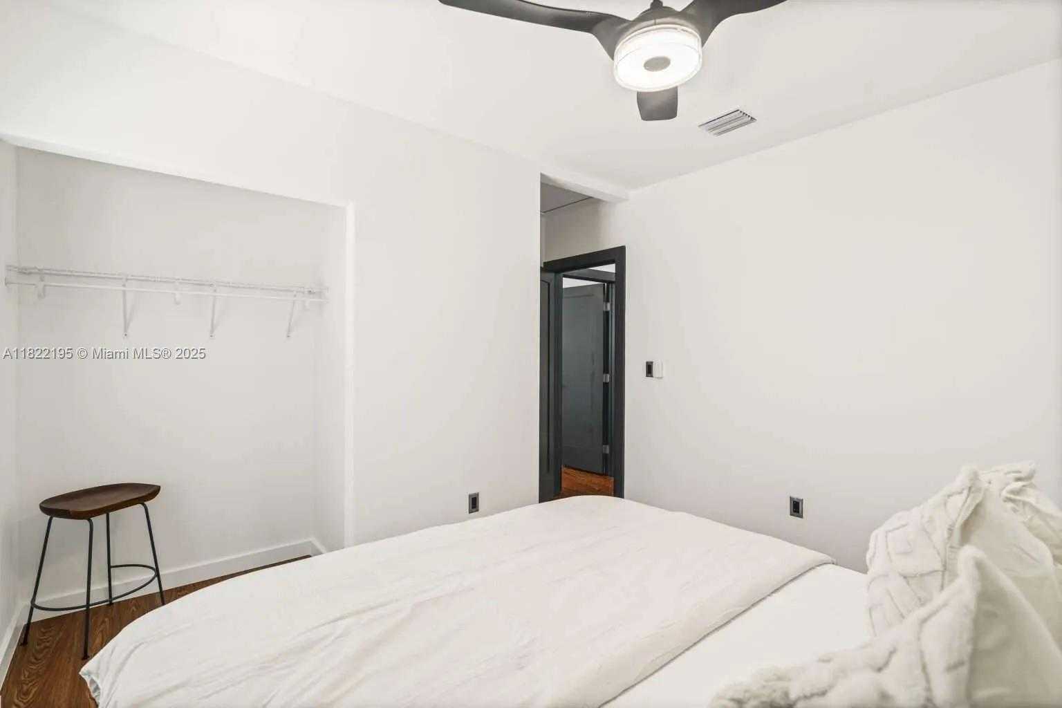 Small Image of 1121 NORTH WEST 57TH ST, Miami Number 19