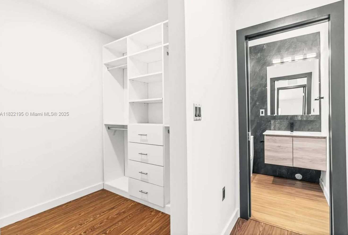 Small Image of 1121 NORTH WEST 57TH ST, Miami Number 25