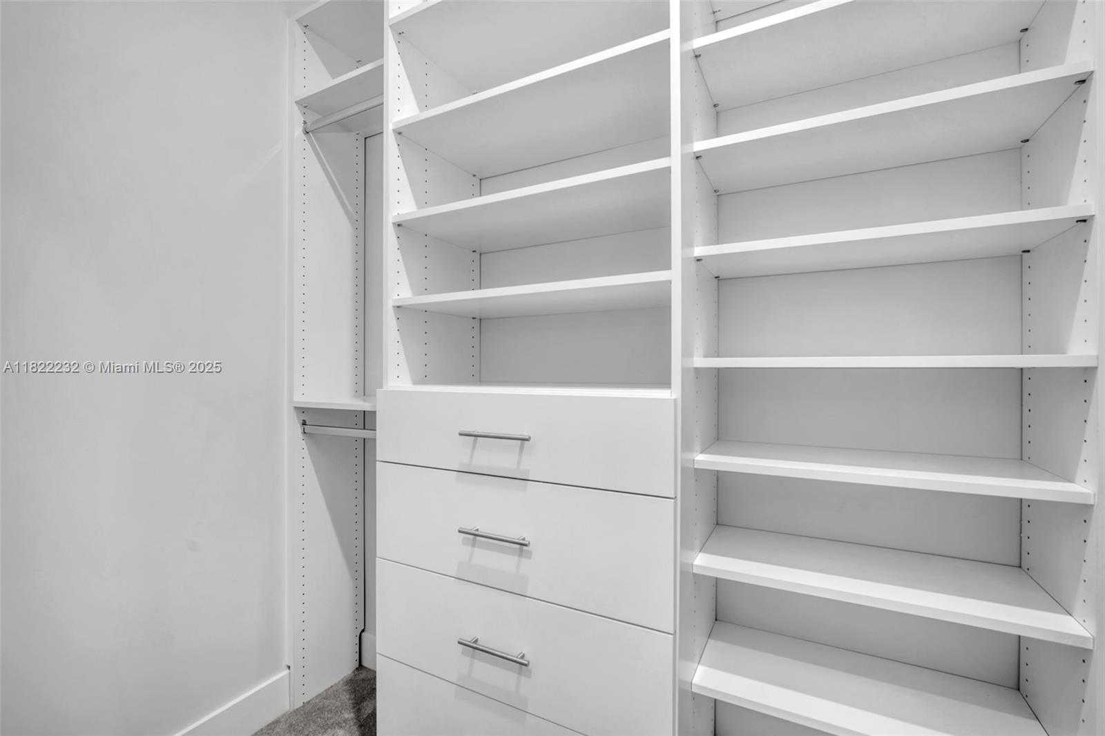 Small Image of 3511 ASHWOOD CIR S, Hollywood Number 40