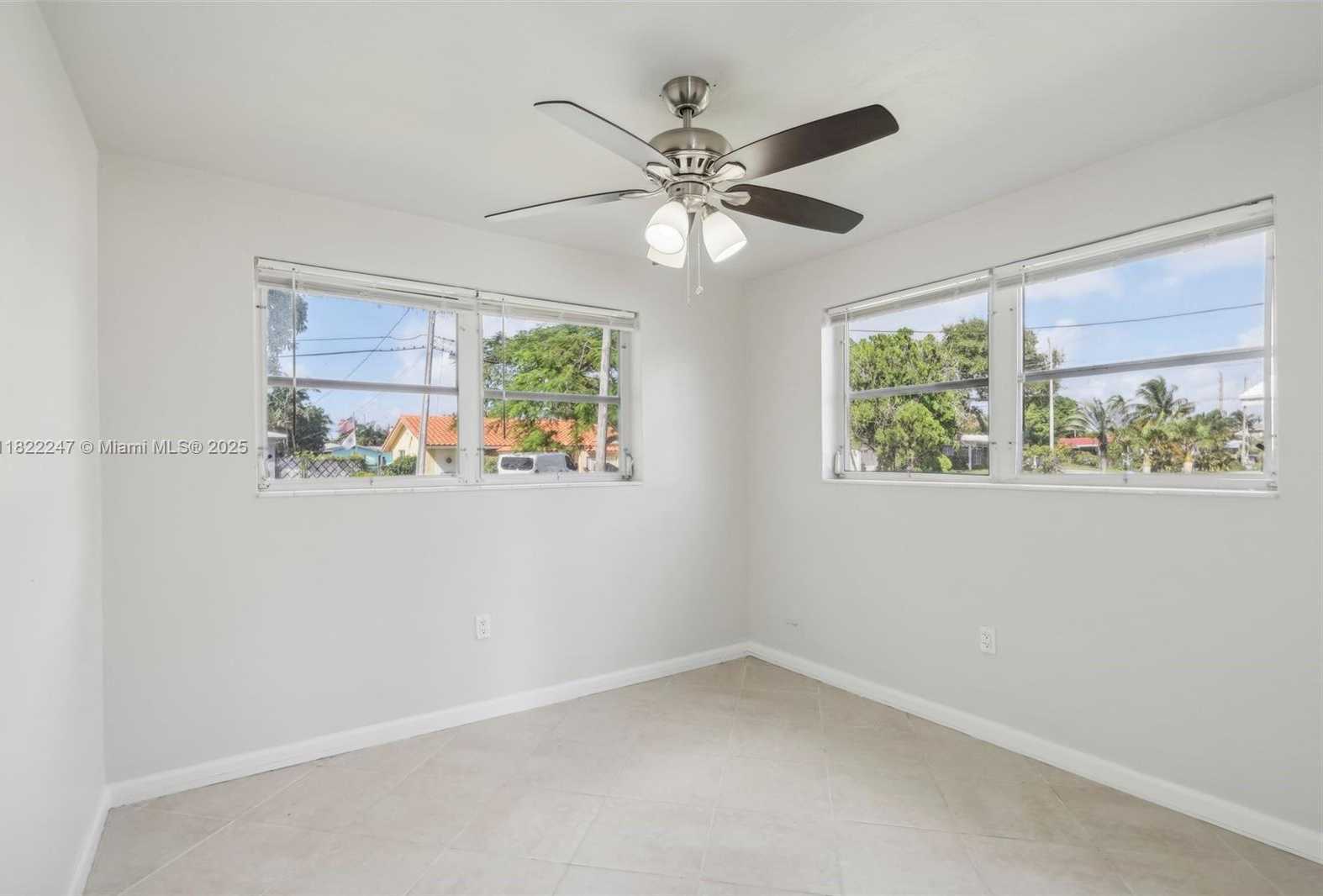 Small Image of 1700 SOUTH WEST 5TH AVE, Pompano Beach Number 13