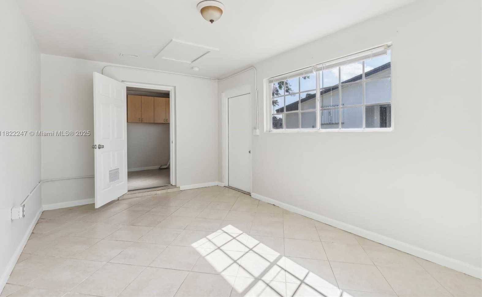 Small Image of 1700 SOUTH WEST 5TH AVE, Pompano Beach Number 24