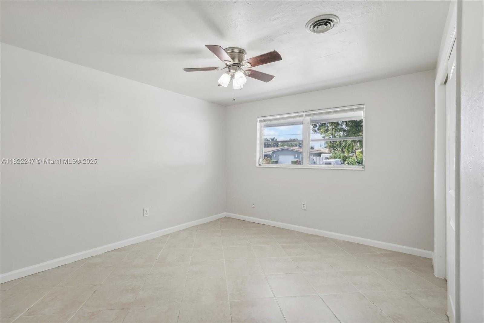 Small Image of 1700 SOUTH WEST 5TH AVE, Pompano Beach Number 25