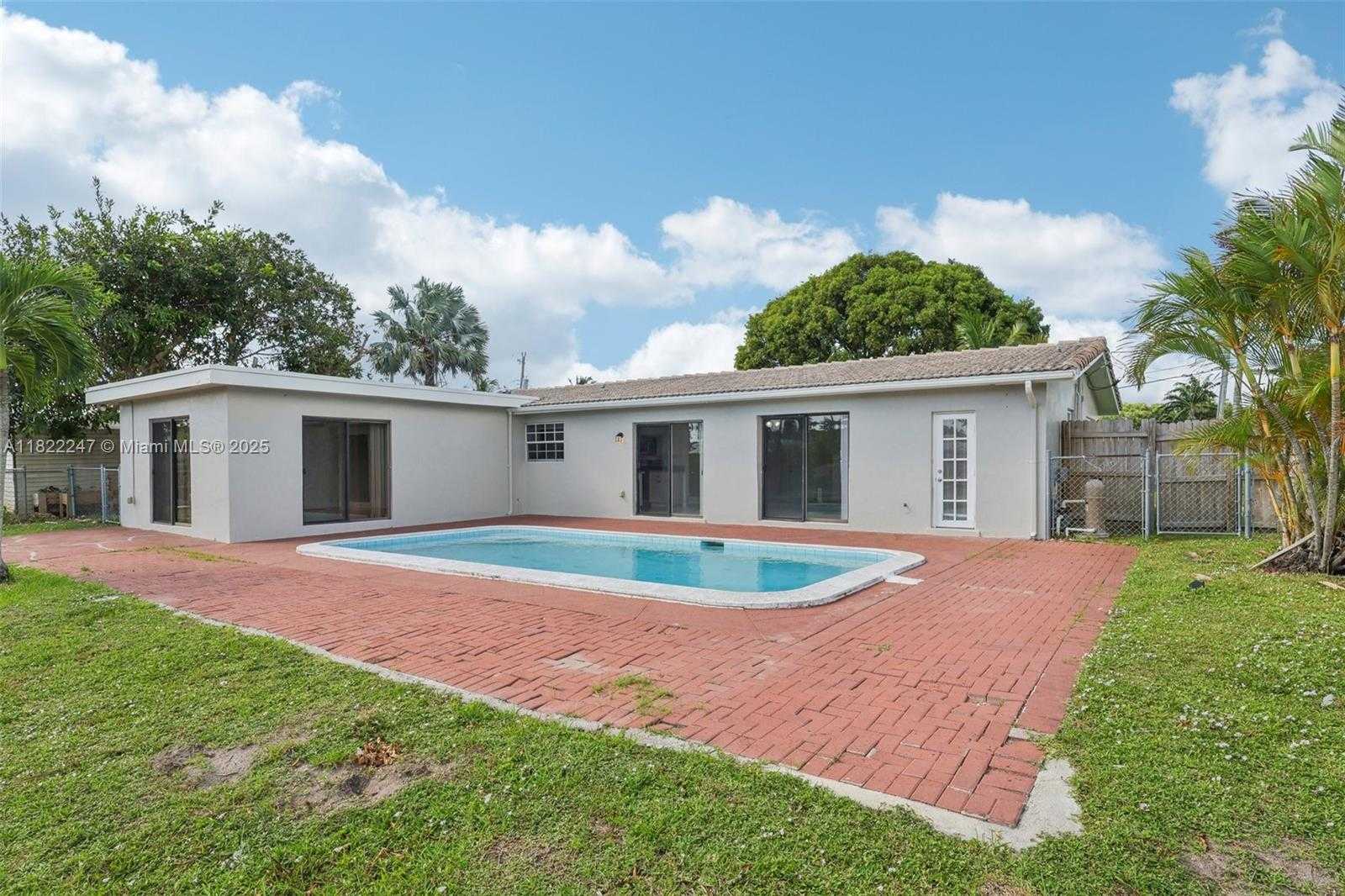 Small Image of 1700 SOUTH WEST 5TH AVE, Pompano Beach Number 29
