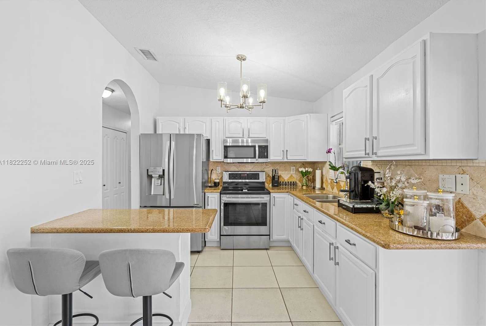 Small Image of 13254 SOUTH WEST 275TH LN, Homestead Number 11