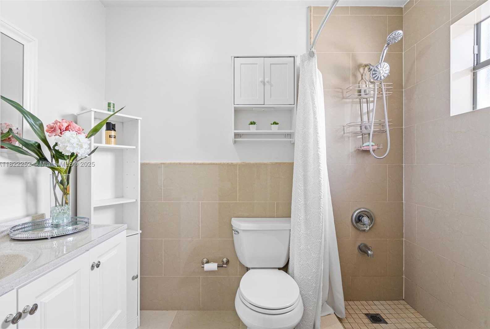 Small Image of 13254 SOUTH WEST 275TH LN, Homestead Number 21