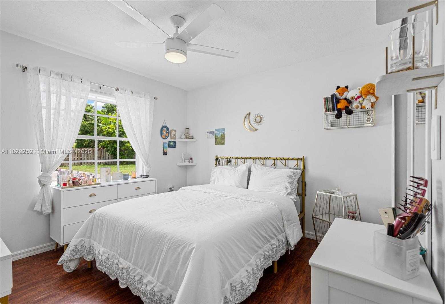 Small Image of 13254 SOUTH WEST 275TH LN, Homestead Number 26