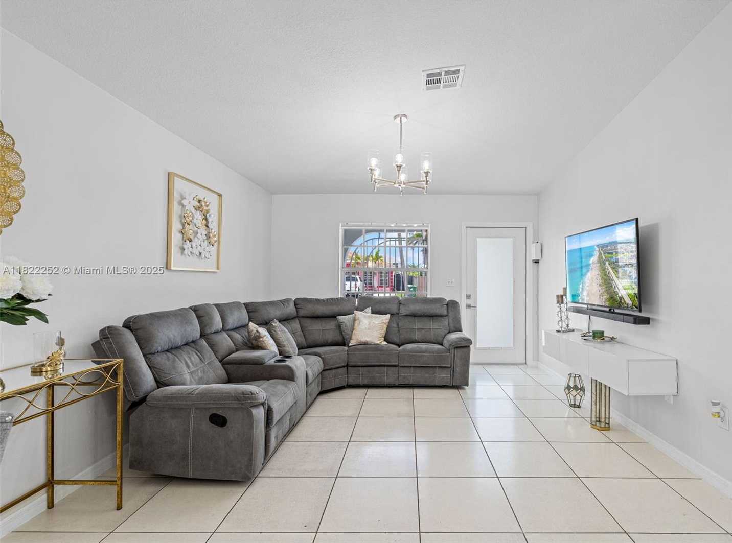 Small Image of 13254 SOUTH WEST 275TH LN, Homestead Number 6