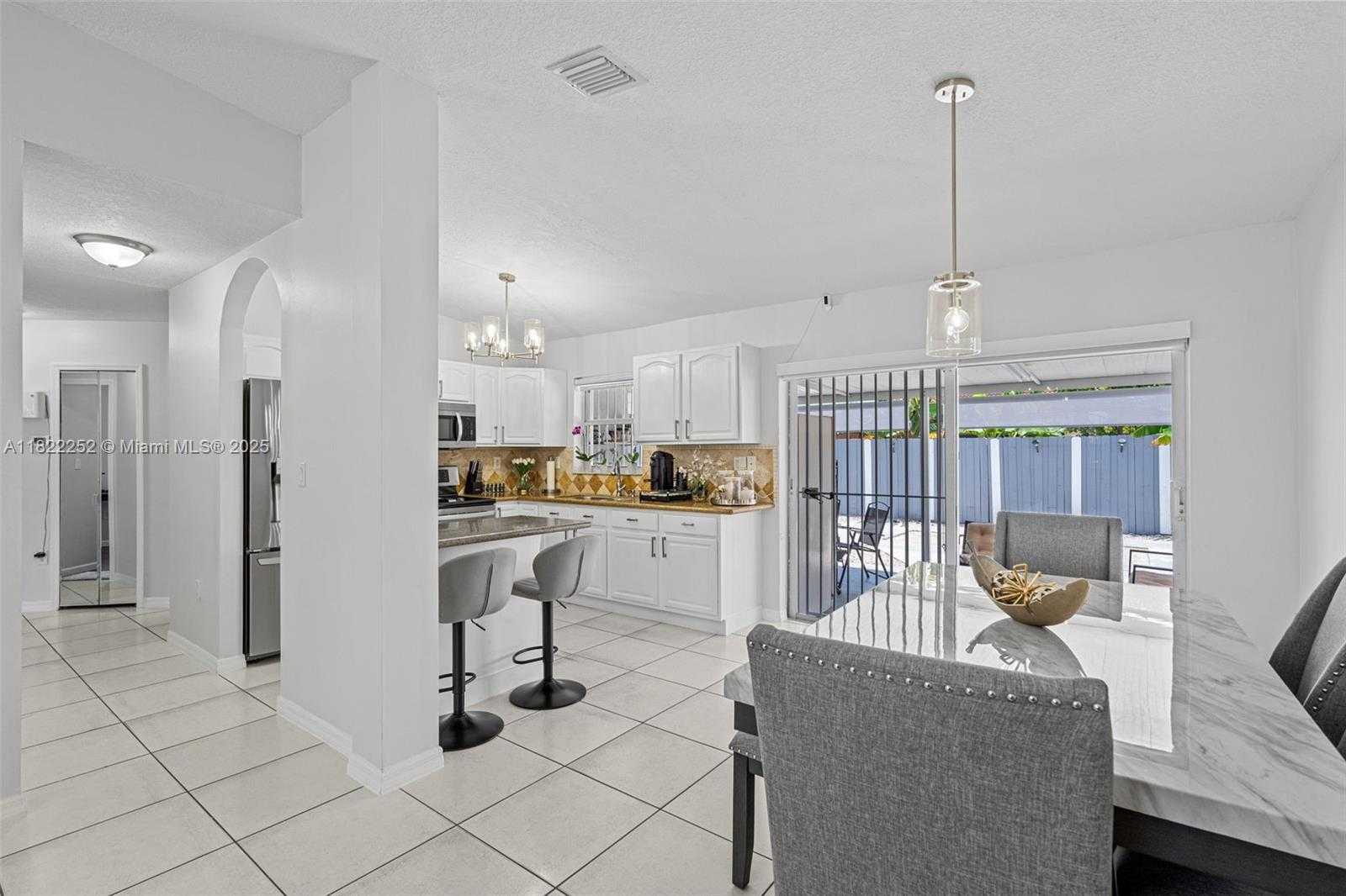 Small Image of 13254 SOUTH WEST 275TH LN, Homestead Number 8
