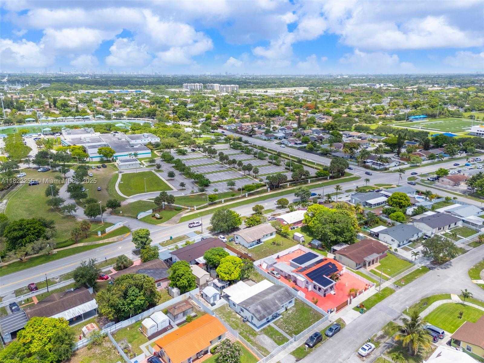 Small Image of 19725 NORTH WEST 32ND CT, Miami Gardens Number 22
