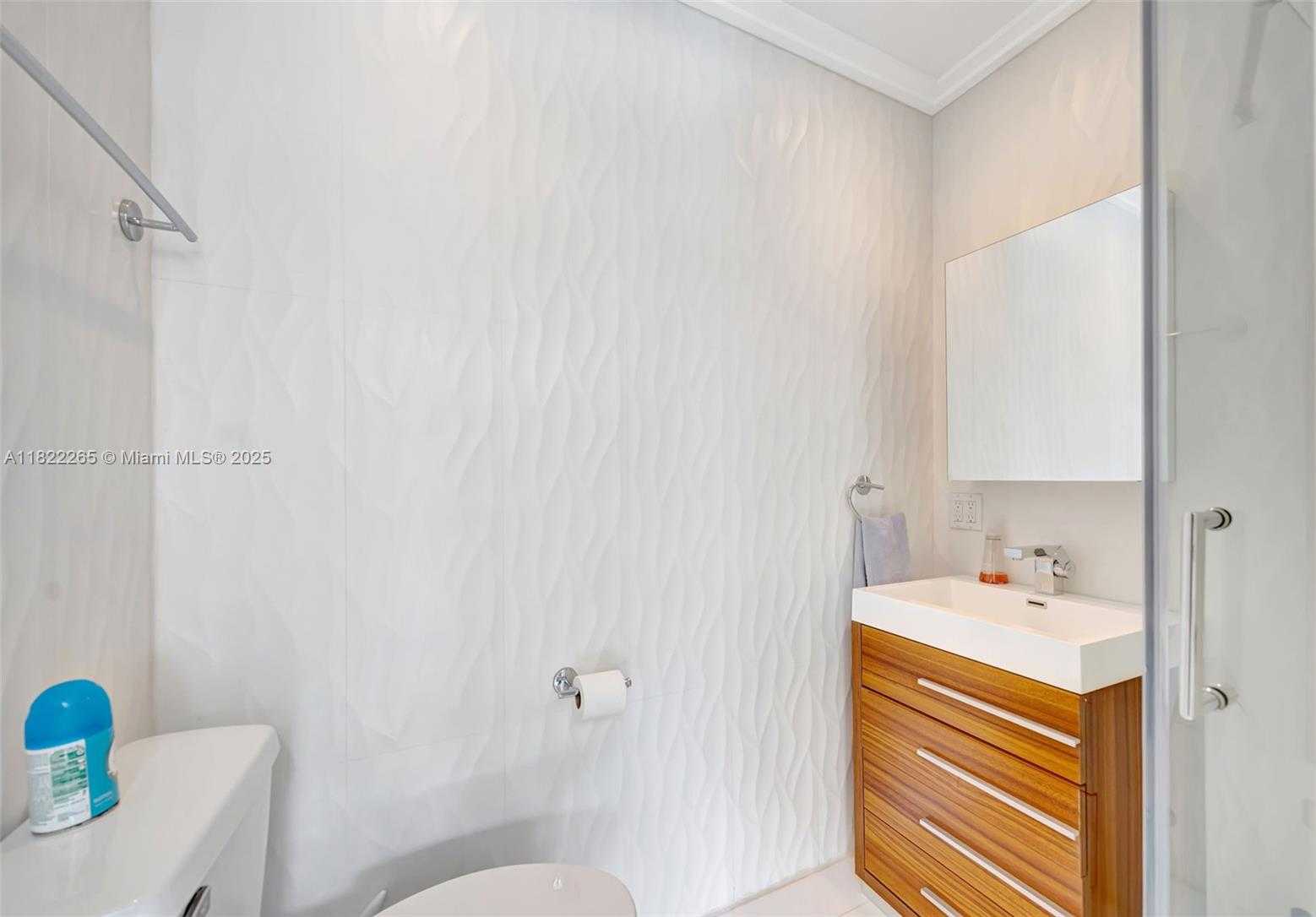 Small Image of 11230 SOUTH WEST 69TH CT, Pinecrest Number 14