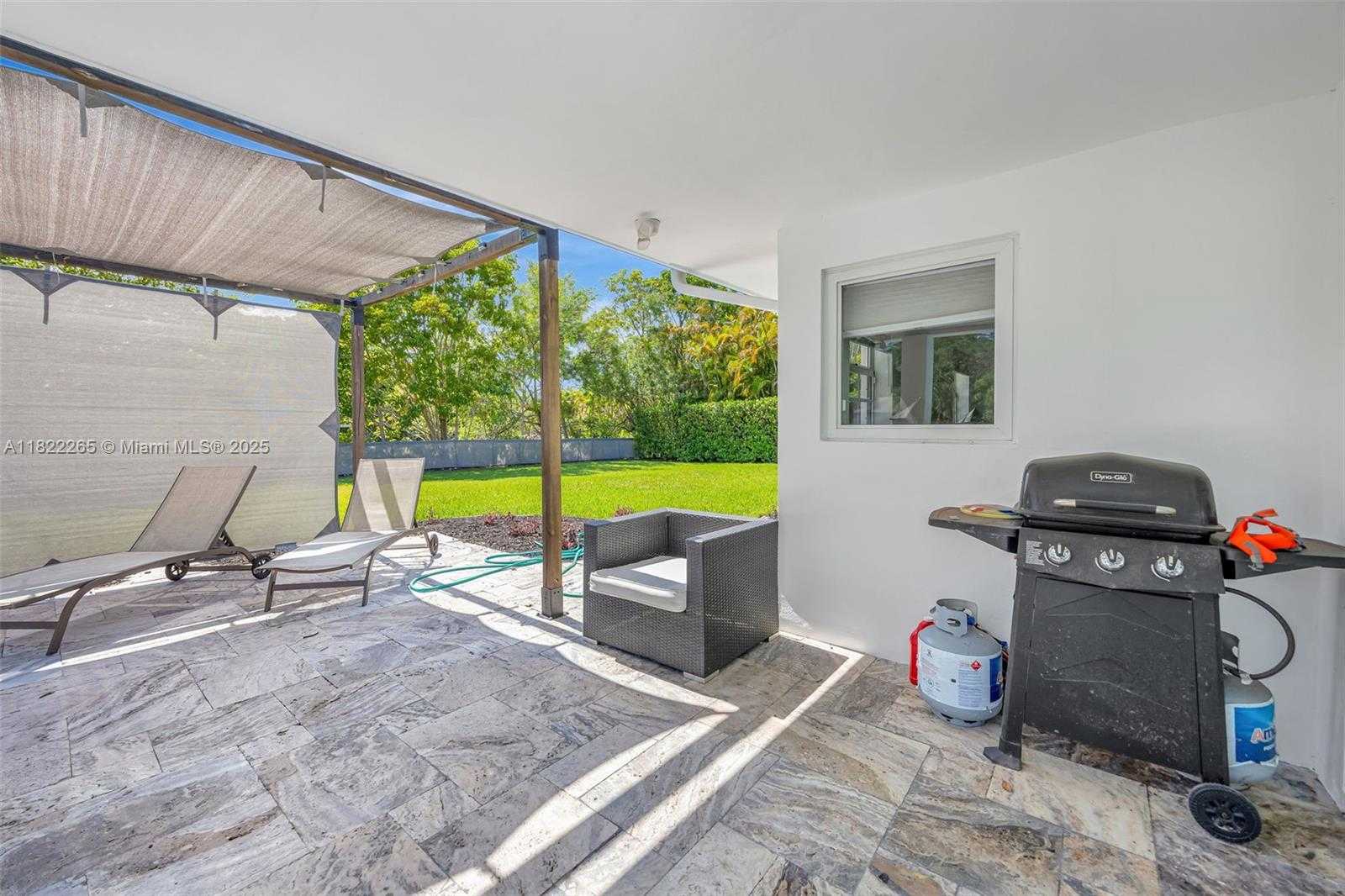 Small Image of 11230 SOUTH WEST 69TH CT, Pinecrest Number 29