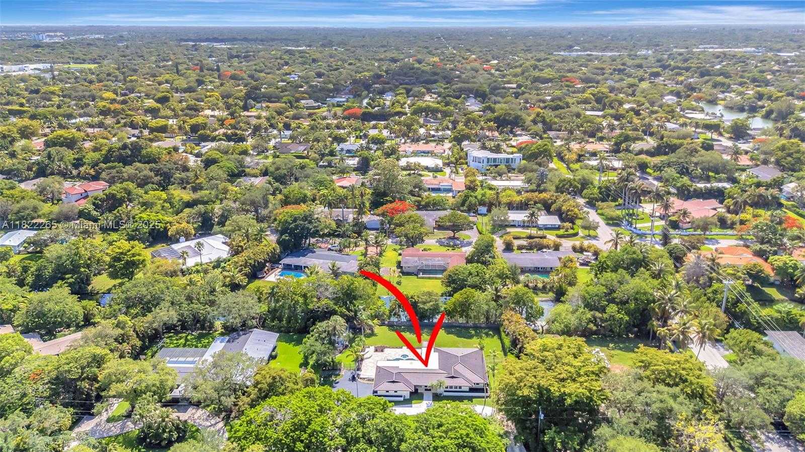 Small Image of 11230 SOUTH WEST 69TH CT, Pinecrest Number 40