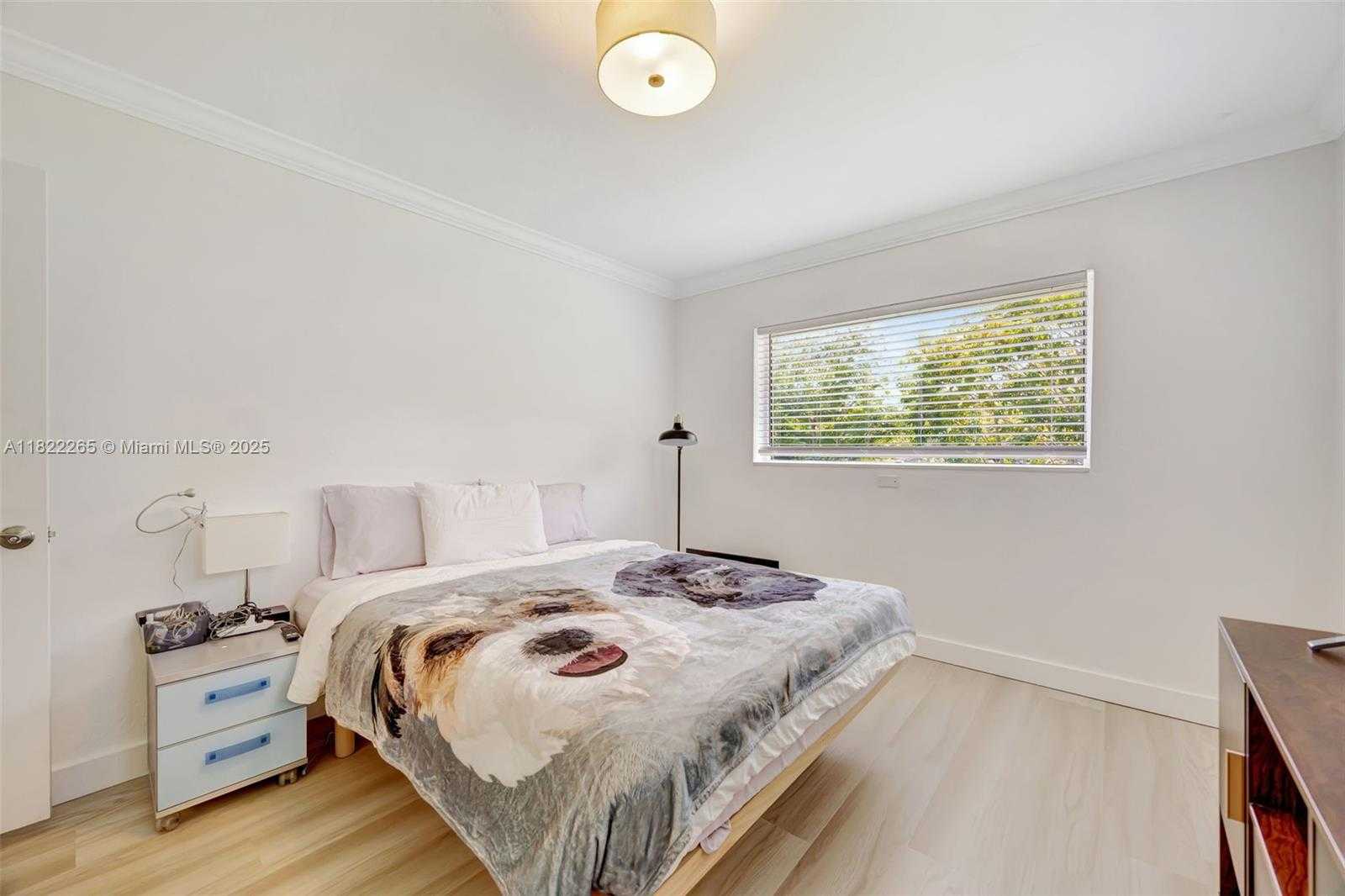 Small Image of 11230 SOUTH WEST 69TH CT, Pinecrest Number 51