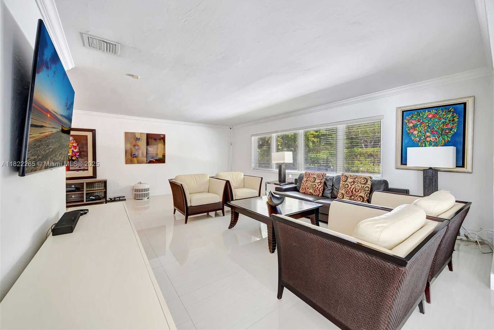 Small Image of 11230 SOUTH WEST 69TH CT, Pinecrest Number 73