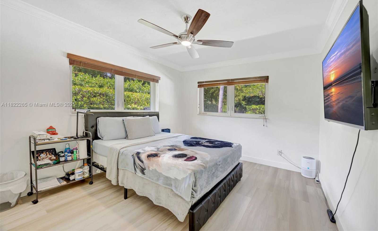 Small Image of 11230 SOUTH WEST 69TH CT, Pinecrest Number 8