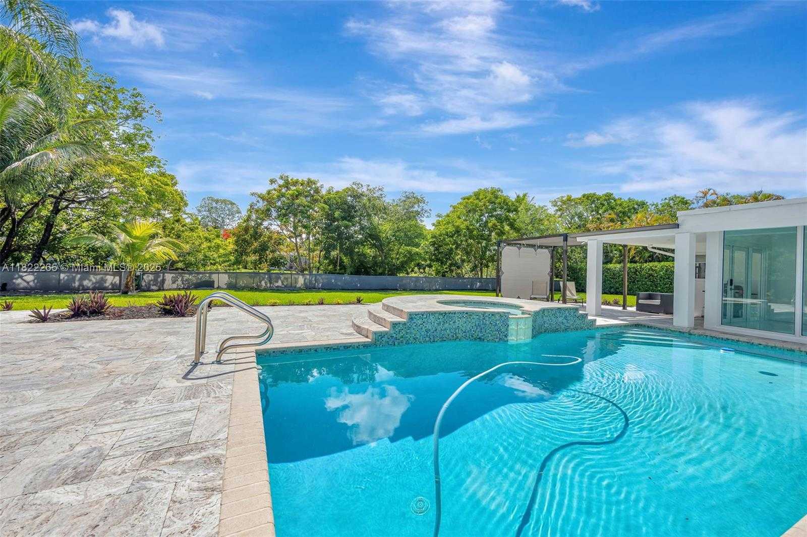Small Image of 11230 SOUTH WEST 69TH CT, Pinecrest Number 87