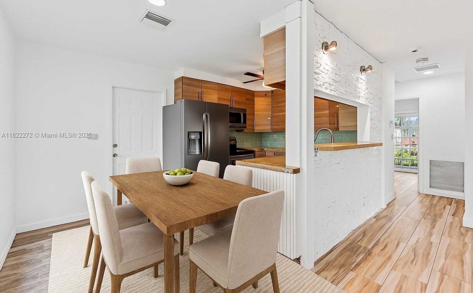 Small Image of 6073 NORTH WEST 27TH ST, Margate Number 2