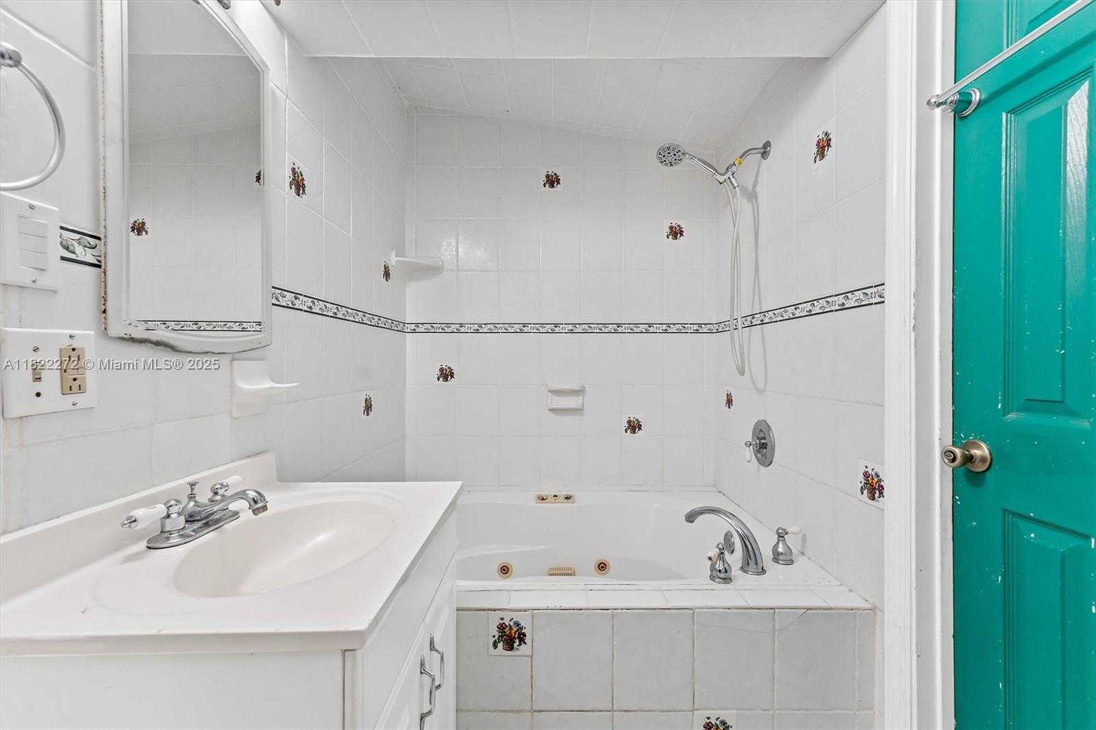 Small Image of 6073 NORTH WEST 27TH ST, Margate Number 20