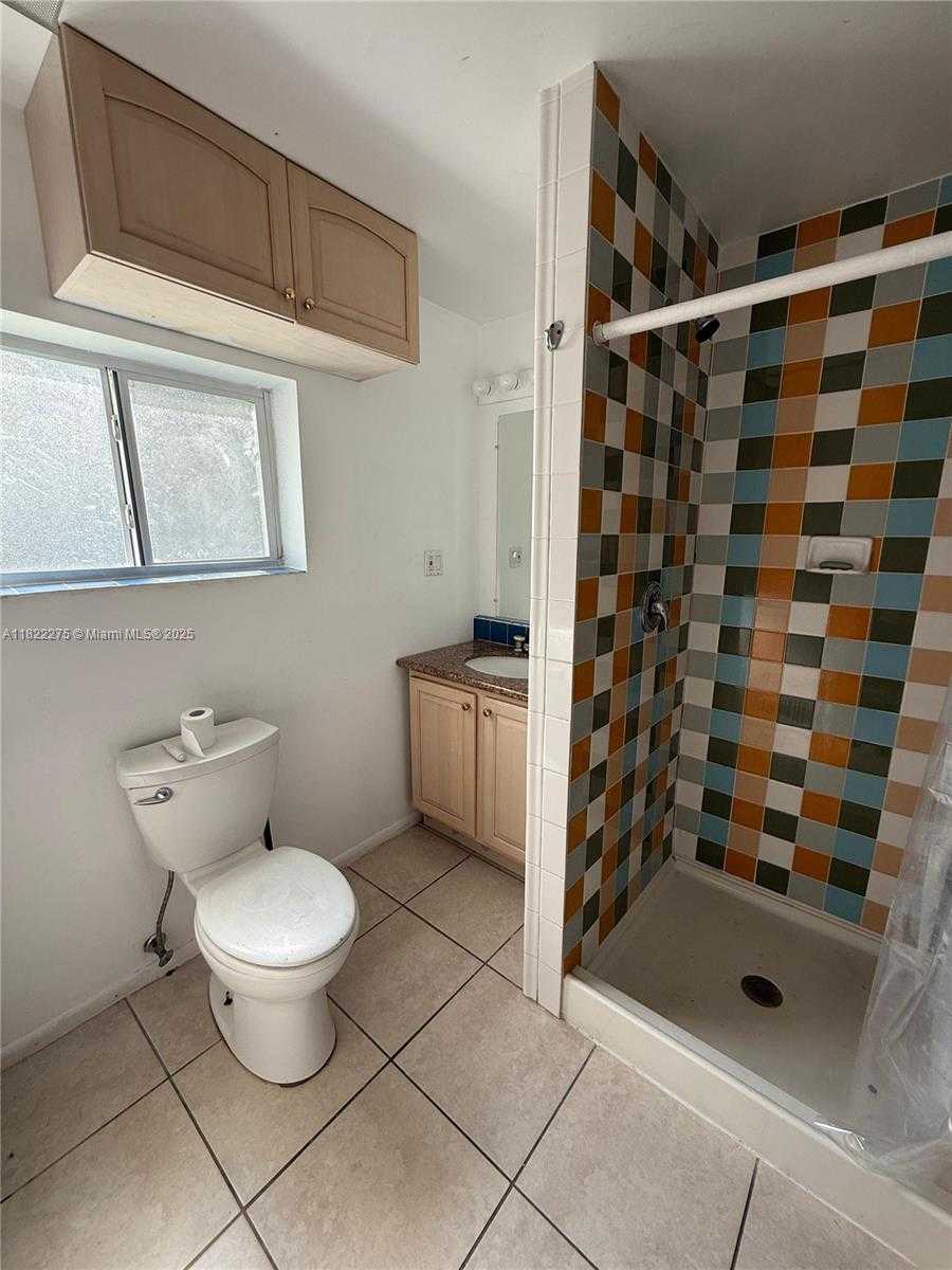 Small Image of 205 SOUTH WEST 21ST WAY, Fort Lauderdale Number 14