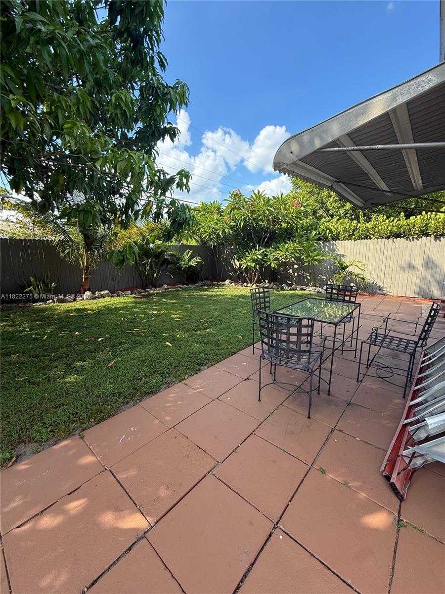 Small Image of 205 SOUTH WEST 21ST WAY, Fort Lauderdale Number 19