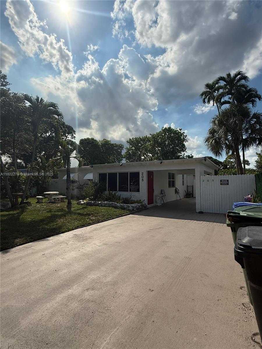 Small Image of 205 SOUTH WEST 21ST WAY, Fort Lauderdale Number 3