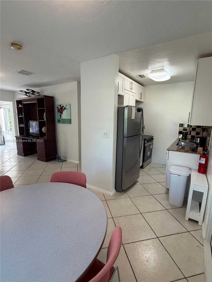 Small Image of 205 SOUTH WEST 21ST WAY, Fort Lauderdale Number 9
