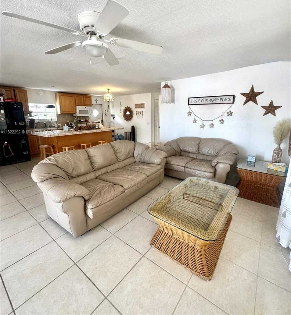 Small Image of 118 BURGUNDY DR, Tavernier Number 12